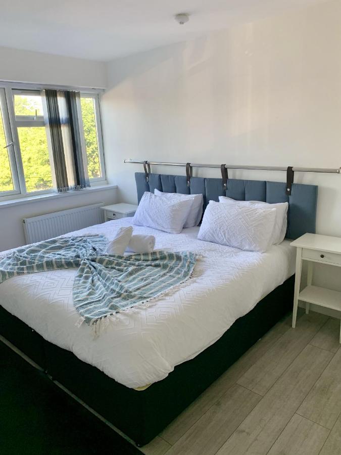 Modern & Cosy 2-Bed Apartment Near Nec, Airport & Jlr! Birmingham Buitenkant foto